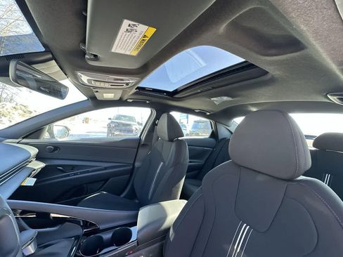 New 2026 Hyundai Elantra SEL Sport Premium image 19