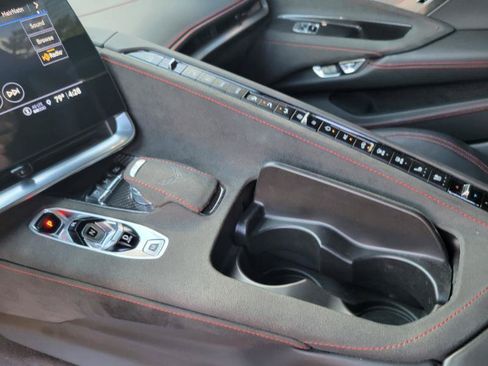 Used 2023 Chevrolet Corvette Stingray Premium Conv w/ Battery Protection Package RWD image 44