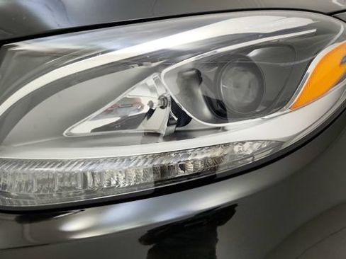 Used 2016 Mercedes-Benz GLE 400 4MATIC image 24