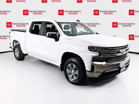 Used 2022 Chevrolet Silverado 1500 LT image 3