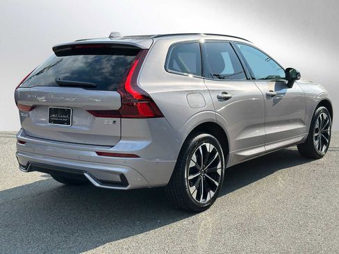 New 2026 Volvo XC60 B5 Plus w/ Climate Package image 3