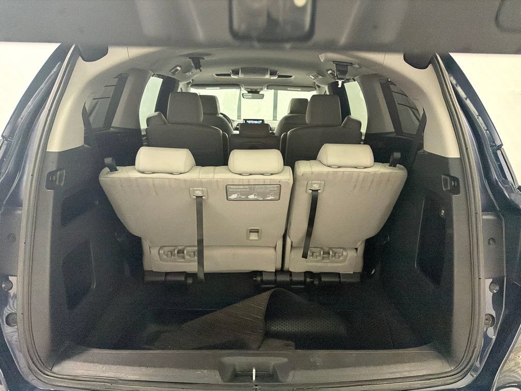 Used 2023 Honda Odyssey Touring image 19