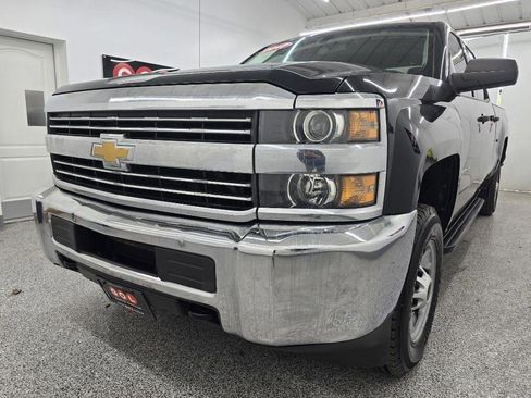 Used 2017 Chevrolet Silverado 2500 W/T RWD image 9