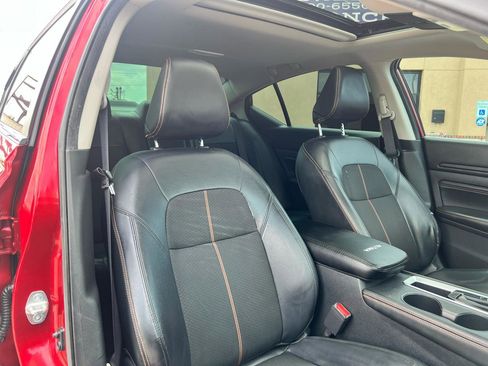 Used 2019 Nissan Altima 2.5 SR w/ SR Premium Package FWD image 28