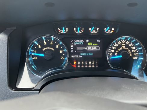 Used 2013 Ford F150 XLT w/ Luxury Equipment Group image 17