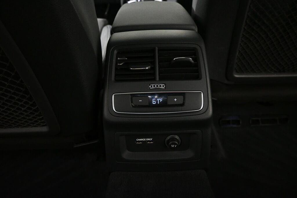 Used 2021 Audi A4 2.0T Premium Plus w/ Premium Plus Package AWD/4WD image 17