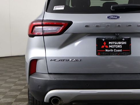Used 2024 Ford Escape Platinum AWD/4WD image 15