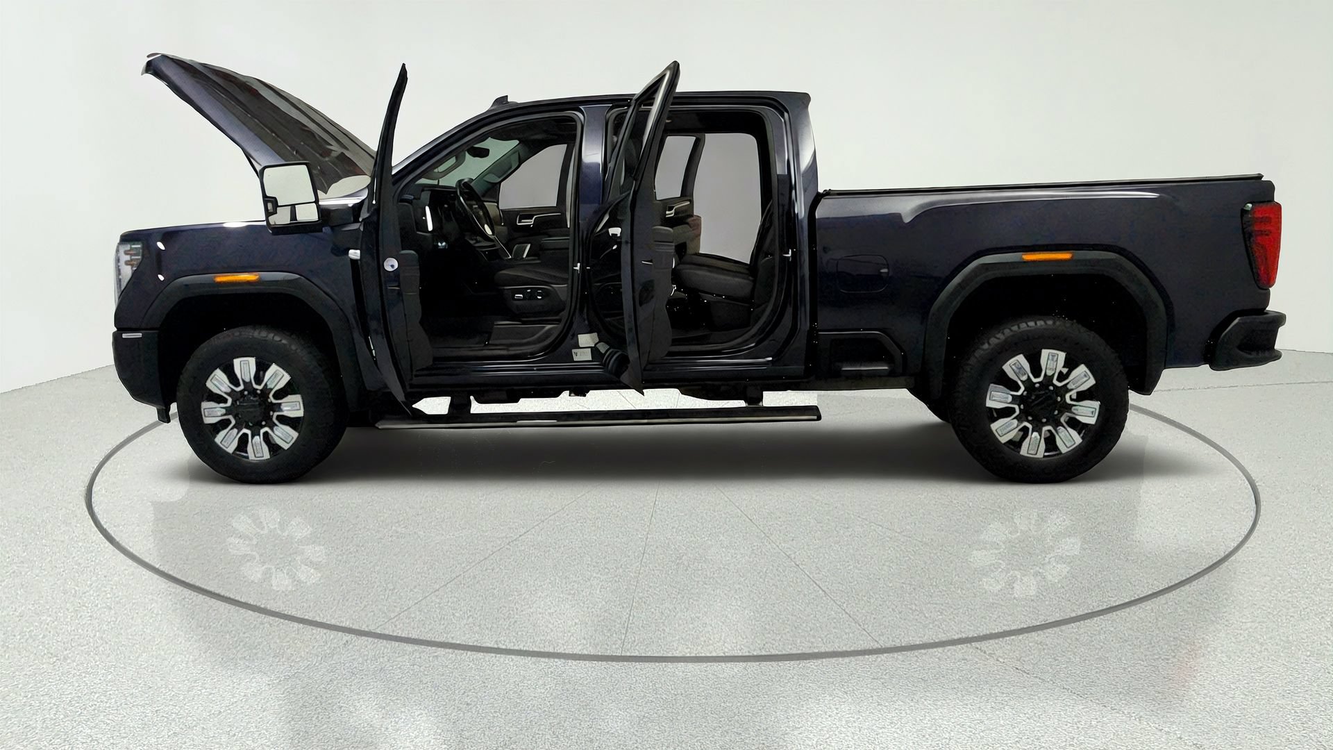 Certified 2024 GMC Sierra 3500 Denali w/ Denali Reserve Package AWD/4WD image 10