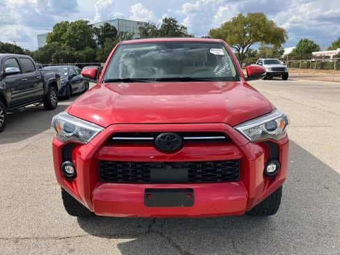 Used 2024 Toyota 4Runner SR5 Premium RWD image 2