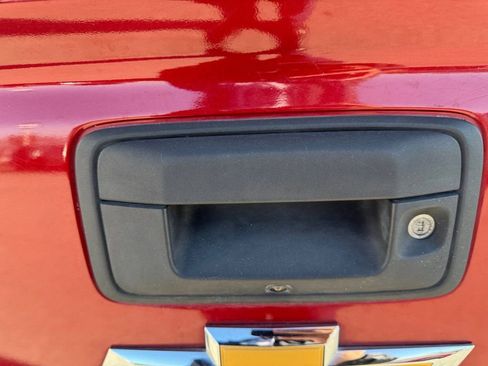 Used 2016 Chevrolet Colorado LT w/ LT Convenience Package image 10