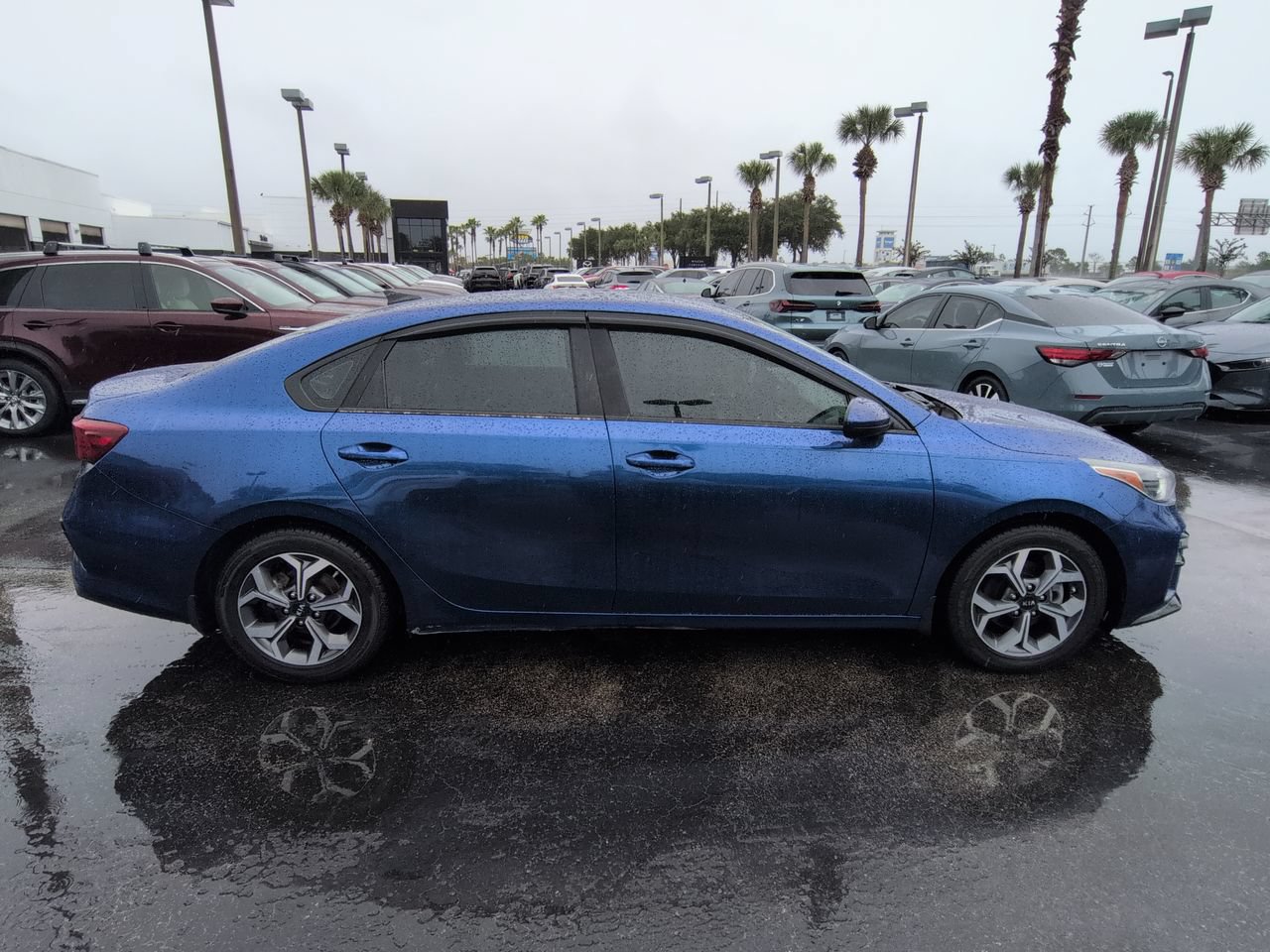 Used 2019 Kia Forte LXS FWD image 3