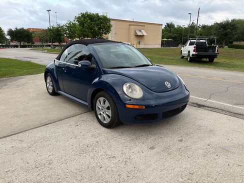 Used 2008 Volkswagen Beetle S image 5