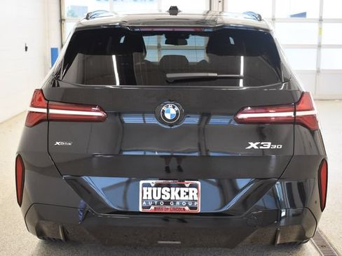 Used 2025 BMW X3 xDrive30i AWD/4WD image 11
