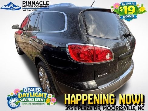 Used 2012 Buick Enclave Leather image 4