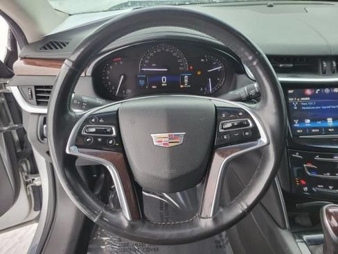 Used 2017 Cadillac XTS Luxury FWD image 19