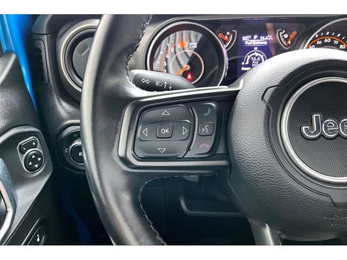 Used 2022 Jeep Wrangler Unlimited Sport AWD/4WD image 11