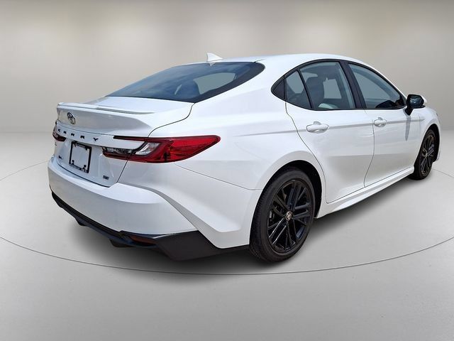 Used 2025 Toyota Camry SE FWD image 11