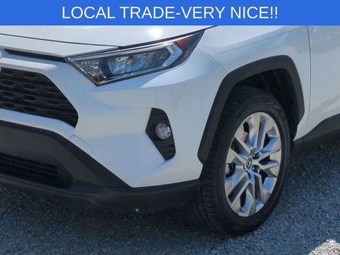 Used 2019 Toyota RAV4 XLE Premium w/ Cold Weather Package AWD/4WD image 9