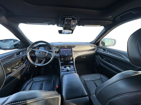 Used 2022 Jeep Grand Cherokee L Overland image 13