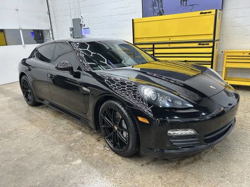 Used 2013 Porsche Panamera S image 3