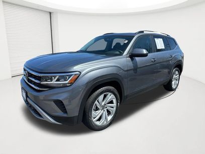 Used 2022 Volkswagen Atlas SE w/ Panoramic Sunroof Package