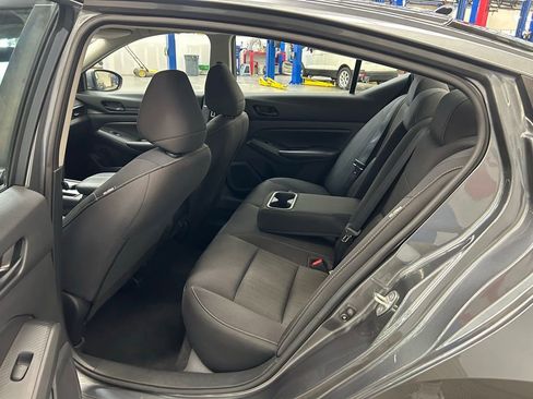 Used 2023 Nissan Altima 2.5 S FWD image 18