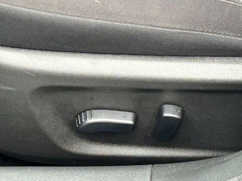 Used 2024 Nissan Altima 2.5 SV FWD image 27