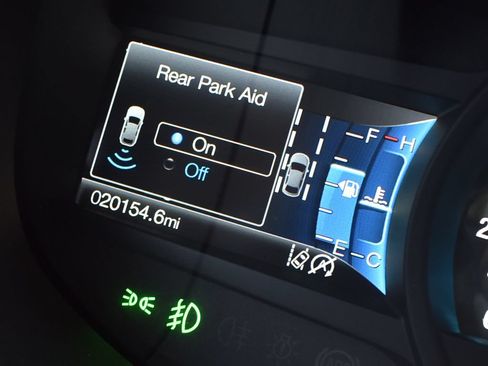 Used 2024 Ford Edge SEL w/ Convenience Package AWD/4WD image 12