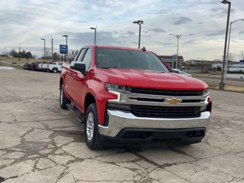 Used 2021 Chevrolet Silverado 1500 LT image 3
