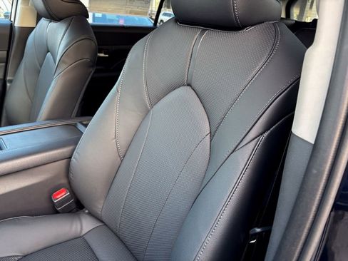 New 2026 Toyota Grand Highlander Limited image 13