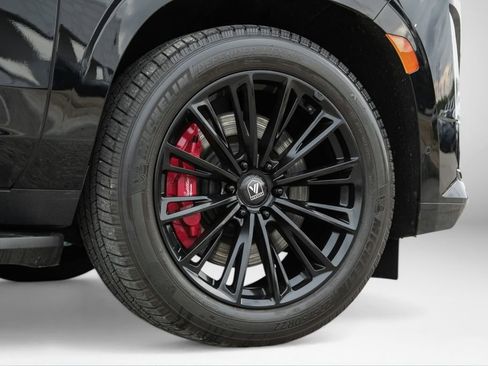 Used 2021 Cadillac Escalade ESV Sport Platinum AWD/4WD image 69