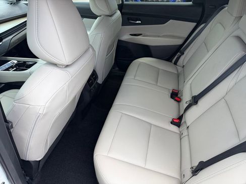 Used 2025 Nissan Murano SL AWD/4WD image 11