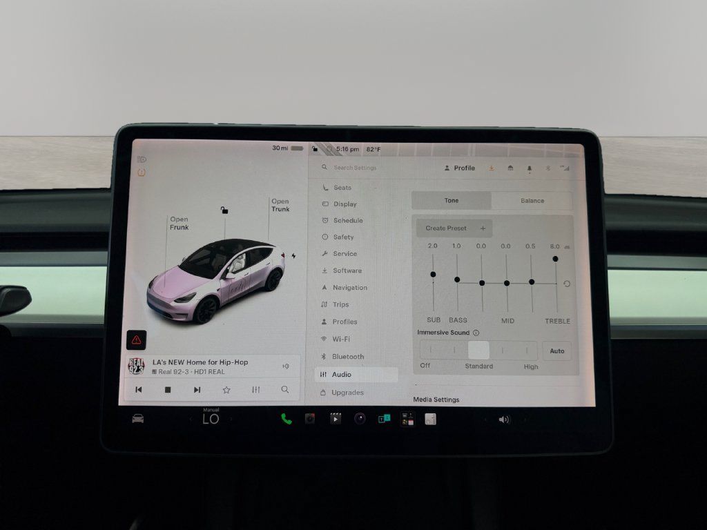 Used 2022 Tesla Model Y Long Range AWD/4WD image 26
