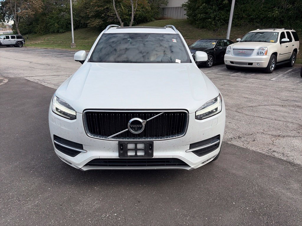 Used 2019 Volvo XC90 T6 Momentum w/ Advanced Package AWD/4WD image 2