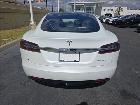 Used 2019 Tesla Model S 100D image 4