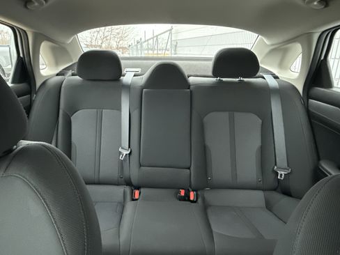 Used 2022 Kia K5 LXS image 7