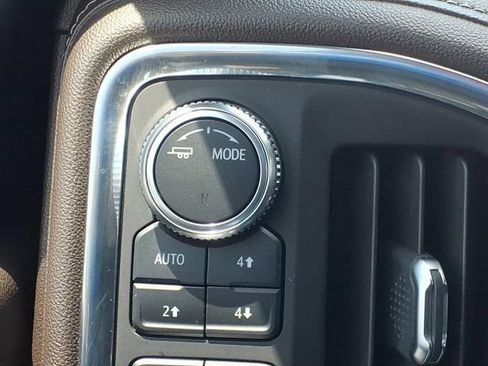 Used 2021 GMC Sierra 2500 SLE w/ SLE Value Package; AWD/4WD image 15