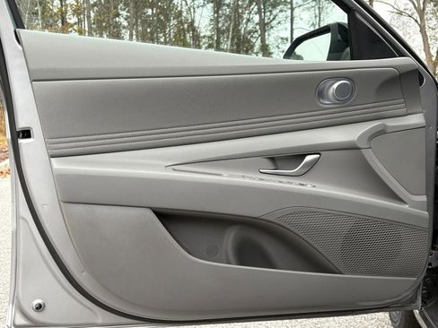 New 2026 Hyundai Elantra Sport FWD image 12