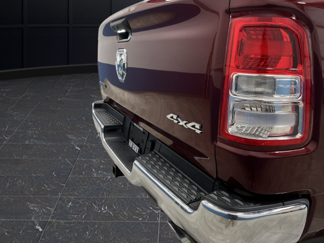 Used 2024 RAM 1500 Big Horn AWD/4WD image 30