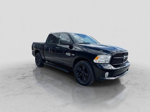 Used 2015 RAM 1500 Express AWD/4WD image 10