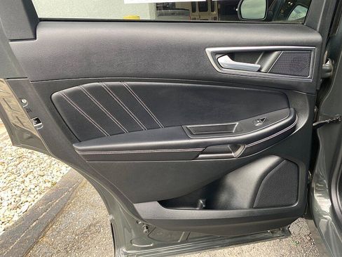 Used 2022 Ford Edge ST w/ Equipment Group 401A AWD/4WD image 35