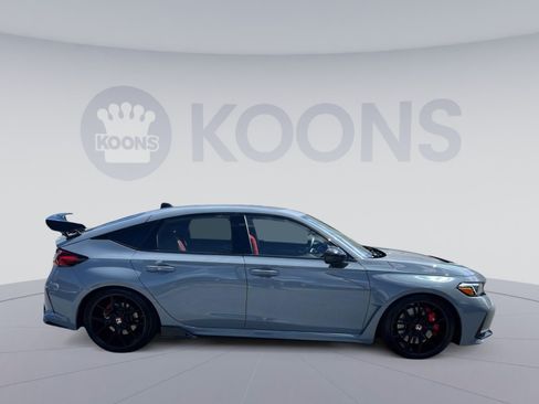 Used 2025 Honda Civic Type R image 8