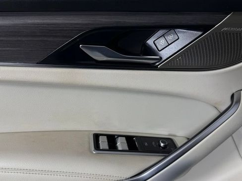 Certified 2022 Jaguar F-PACE S AWD/4WD image 11