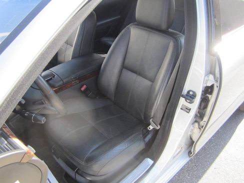 Used 2008 Mercedes-Benz S 550 image 26