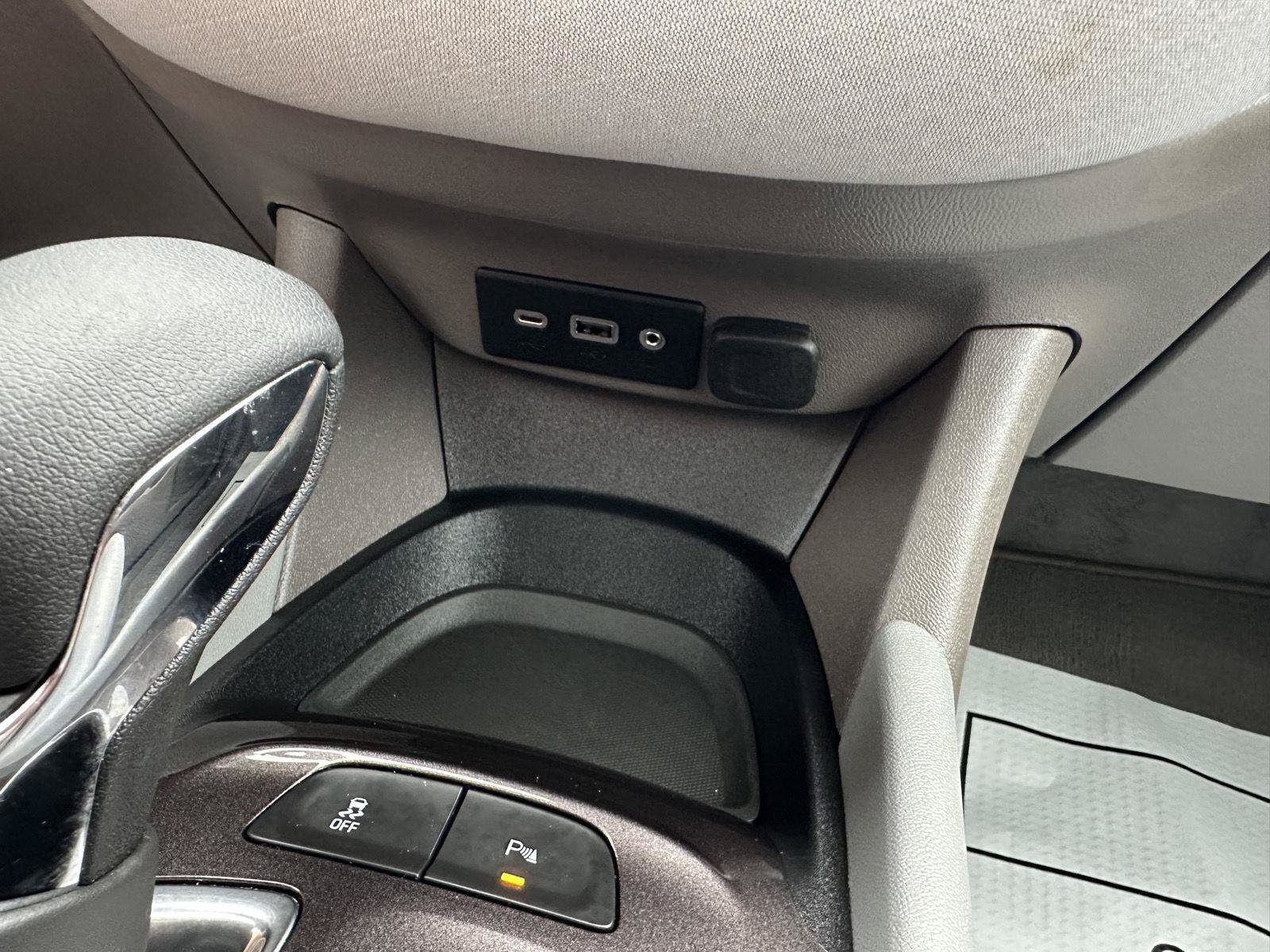 Used 2024 Chevrolet Malibu LS FWD image 27