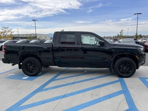 New 2026 Nissan Frontier SV w/ All-Weather Content Package image 5