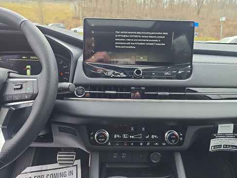 New 2026 Mitsubishi Outlander SEL AWD/4WD image 19