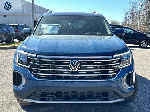 New 2025 Volkswagen Atlas SEL image 2