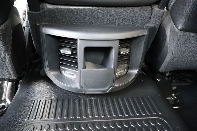 Used 2023 RAM 3500 Tradesman w/ Chrome Appearance Group AWD/4WD image 21