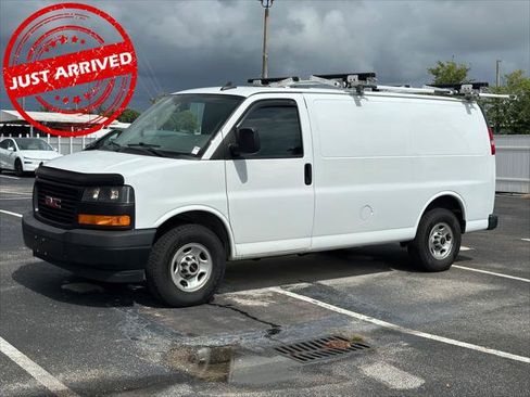 Used 2023 GMC Savana 2500 w/ Driver Convenience Package RWD image 2